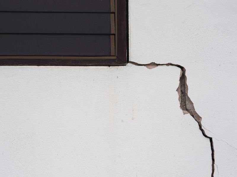 Foundation Crack Repair in Novi, MI